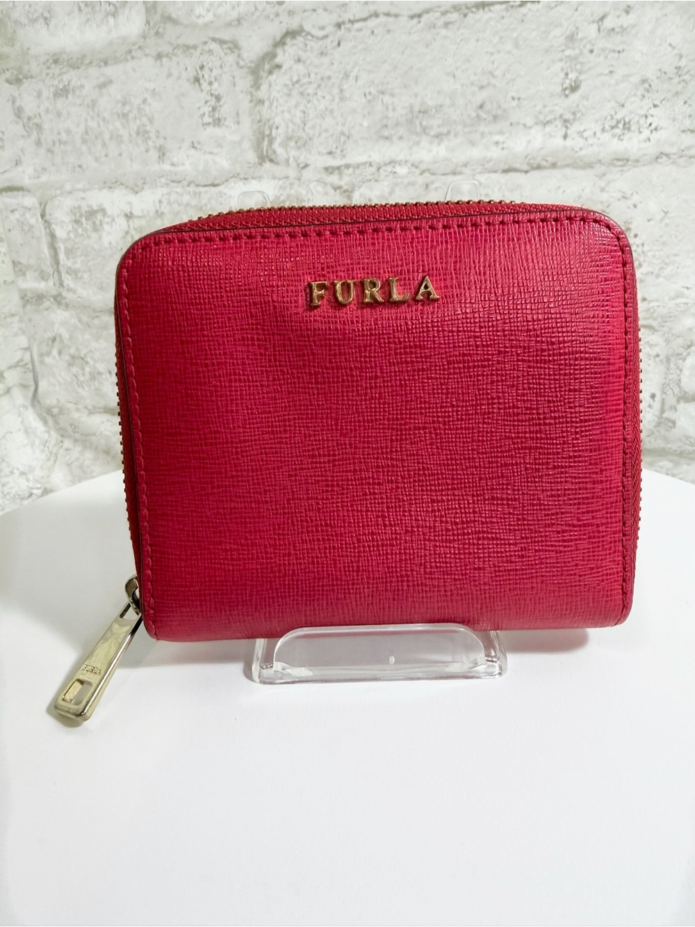 Furla Genuine Saffiano Red Leather Babylon Zip Wallet with Gold Hardware